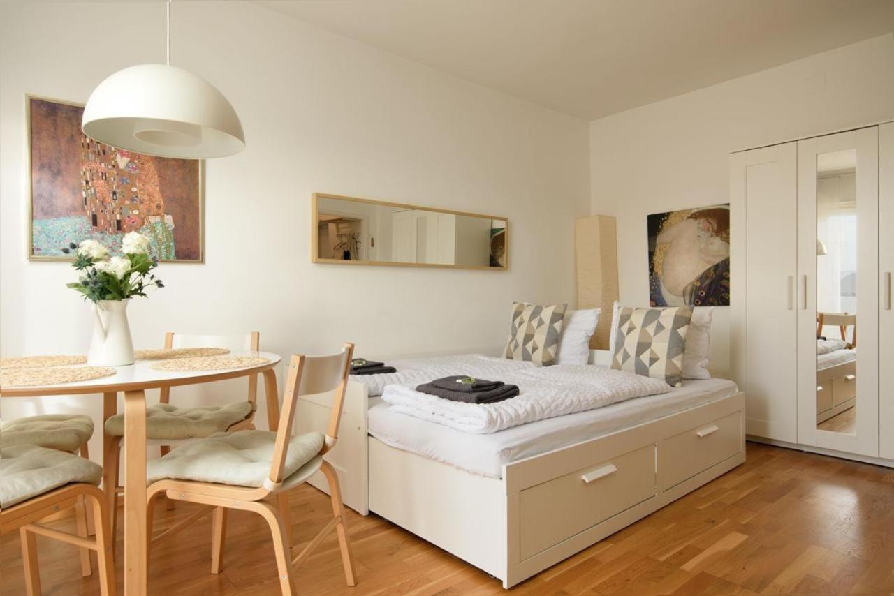 Modern Vienna Apartment In Prime Location Eksteriør billede